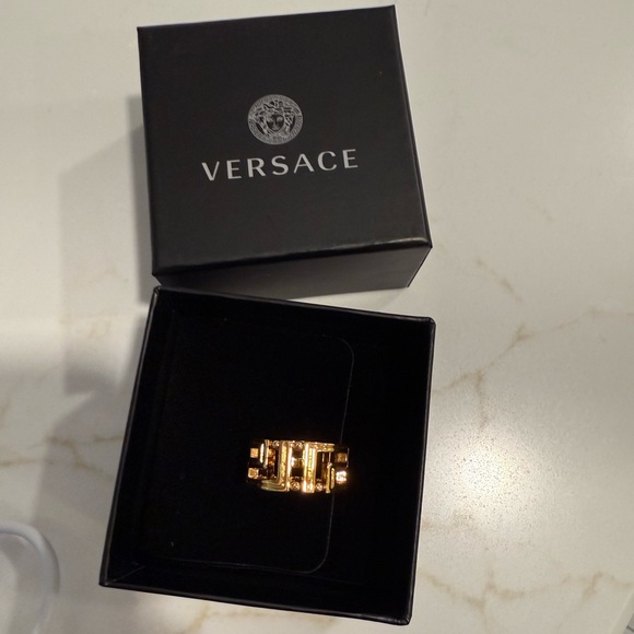 Versace Gold Geometric Ring - Picture 1 of 3
